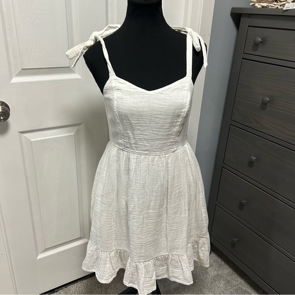 Old Navy Dress - Picture 1 of 6